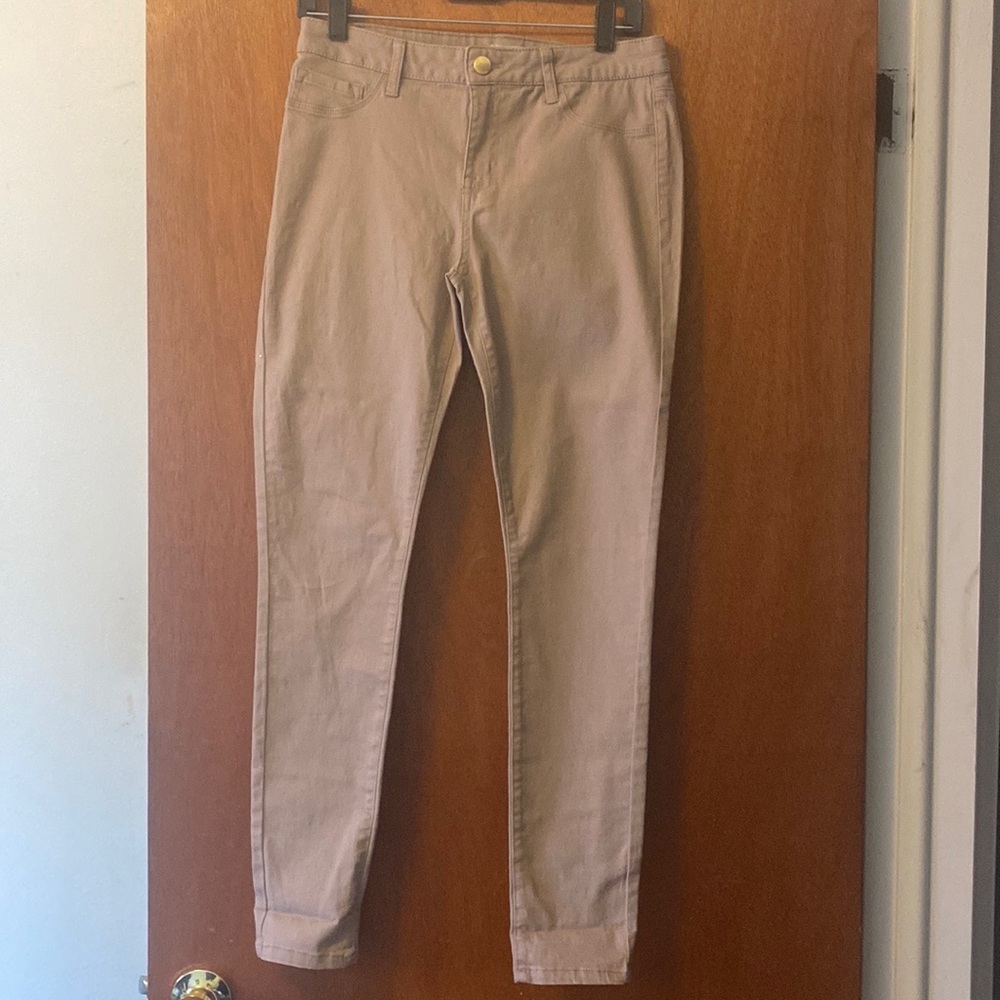 Refuge Size 8 Tan Jeans